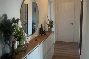 Attraktive 4-Zimmer Erdgeschosswohnung mit Terrasse in neuwertigem Zustand – Christine-Hardt-Straße 23, 30539 Bemerode, Hannover – Vorschaubild 3