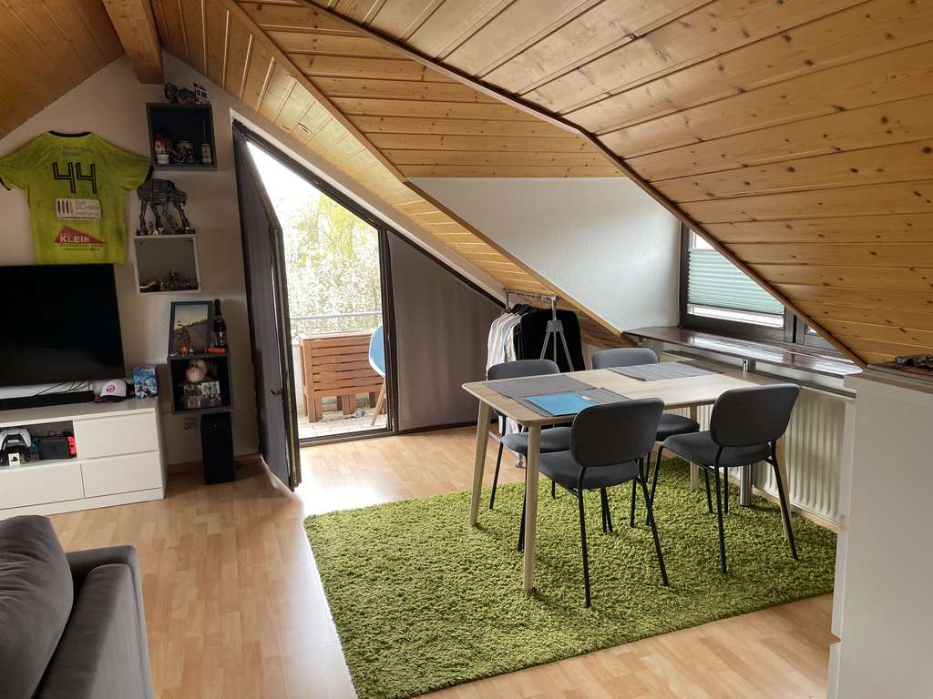 Immobilie in Bingen am Rhein - Schöne 2 ZKB-Dachgeschoss-Wohnung in Bingen-Kempten zu verkaufen! - Bild 4