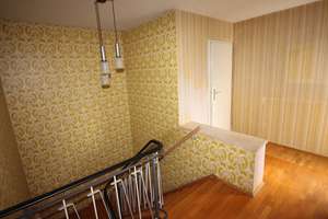 Renovierungsbedürftiges Einfamilienhaus in Plattling mit ca. 1500 m² Grund – Die vollständige Adresse der Immobilie erhältst du vom Anbieter., 94447 Plattling – Vorschaubild 13