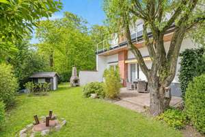 Gepflegtes Zweifamilienhaus mit großem Grundstück in bester Lage von Niendorf – Die vollständige Adresse der Immobilie erhältst du vom Anbieter., 22459 Niendorf, Hamburg – Vorschaubild 16