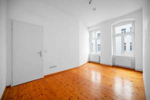 🍀 Fußläufig zum Helmholtzplatz - helle 2 Zimmer Altbau Wohnung im ruhigen Hinterhaus – Die vollständige Adresse der Immobilie erhältst du vom Anbieter., 10437 Prenzlauer Berg, Berlin – Vorschaubild 3
