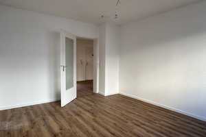 Erstbezug nach Sanierung: attraktive 2-Zimmer-Wohnung mit Balkon in Mannheim – Schwetzinger Straße 56, 68165 Mannheim – Vorschaubild 4