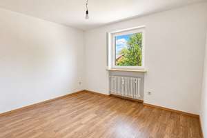 WÖRTHSEE-ETTERSCHLAG: 2-ZIMMER-WOHNUNG MIT GARTEN & HOBBYRAUM – Die vollständige Adresse der Immobilie erhältst du vom Anbieter., 82237 Wörthsee – Vorschaubild 3