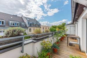 64 Stufen ins Glück. Stilvolle Maisonettewohnung mit zwei Dachterrassen – Die vollständige Adresse der Immobilie erhältst du vom Anbieter., 40477 Pempelfort, Düsseldorf – Vorschaubild 15