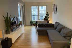 2-Zimmer Wohnung im 3. OG mit Balkon in Mönchengladbach – Neuhofstraße 34, 41061 Eicken, Mönchengladbach – Vorschaubild 1