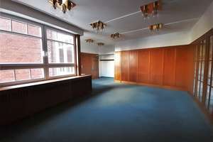 Großzügig geschnittene 1-Zimmer-Altbauwohnung in der Rendsburger Innenstadt! – 24768 Rendsburg – Vorschaubild 3
