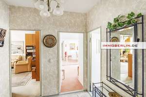 IMMOBERLIN.DE - Attraktive Wohnung mit Loggia in sehr guter Wohnlage – Die vollständige Adresse der Immobilie erhältst du vom Anbieter., 14165 Zehlendorf, Berlin – Vorschaubild 4