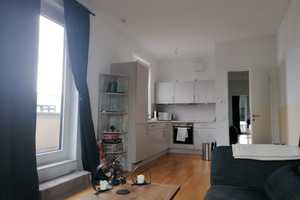 Geschmackvolle 2-Raum-Dachgeschosswohnung mit EBK in Potsdam – Potsdam – Vorschaubild 2