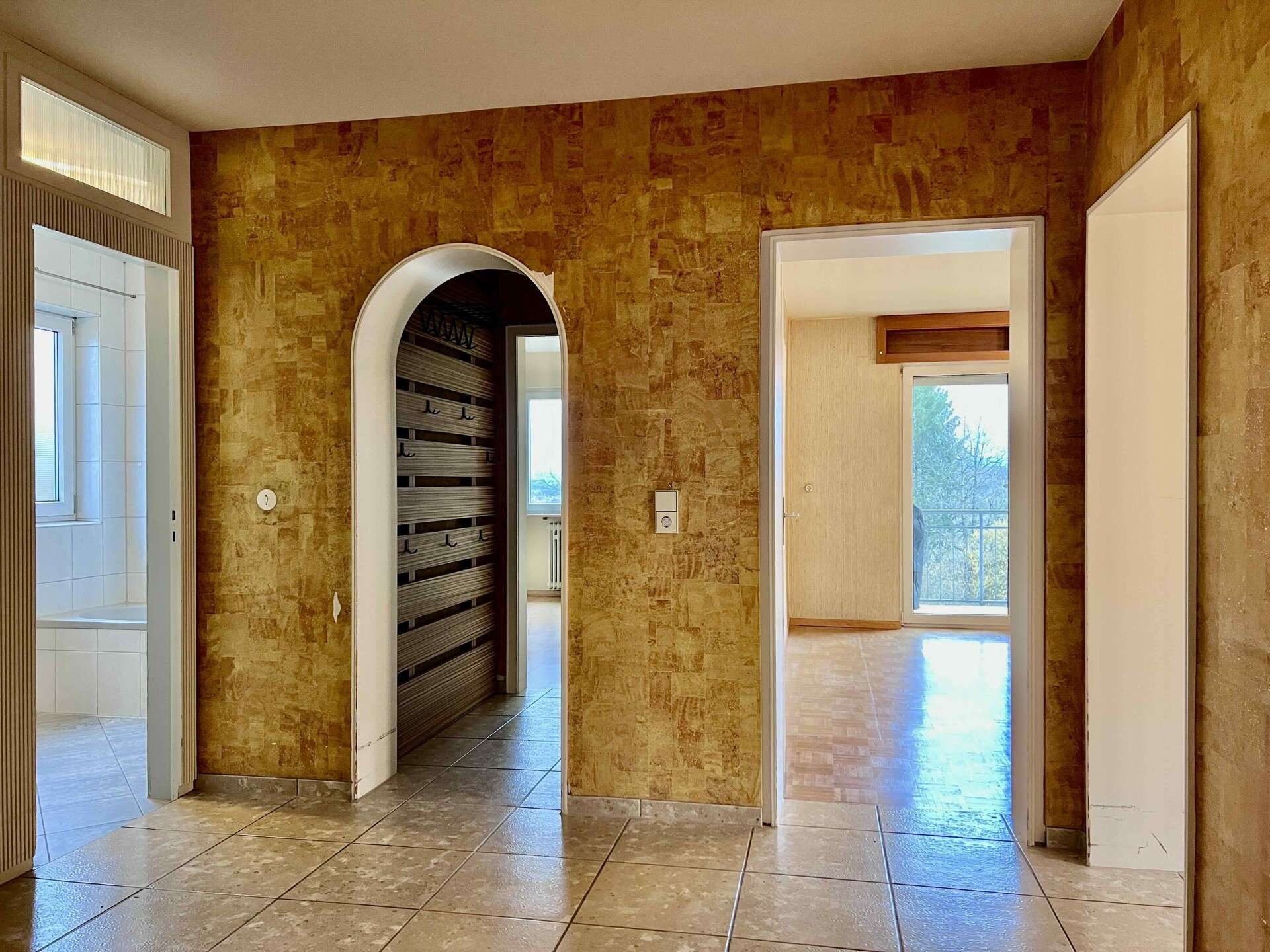 Immobilie in Reichenbach an der Fils - Reichenbach/Fils: 2FH + ELW in herrlicher Aussichtslage. Siegenberg. Großes Grundstück. 2 Garagen. - Bild 11