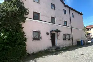 Mehrfamilienhaus in Wurmannsquick am Marktplatz – Rottal-Inn (Kreis) – Vorschaubild 1