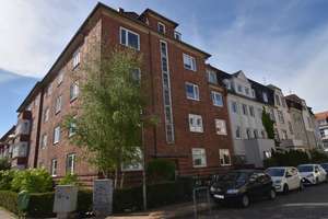 Wohnen an der Wakenitz, Morkerkestr. 5, 2 Zi. ca. 56 qm  mit Balkon, FREI zum 01.07.2026