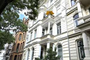 Altbaucharme nähe Lister Platz! 3,5 Zimmer Wohnung mit  Aufzug in TOP Lage...