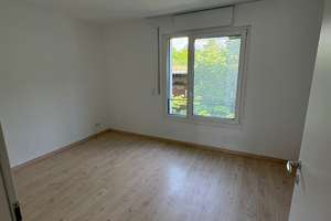 Helle Terrassenwohnung in oberster Etage mit TG-Stellplatz in Regensburg-Königswiesen – Dr.-Gessler-Str. 23e, 93051 Großprüfening-Dechbetten-Königswiesen, Regensburg – Vorschaubild 9