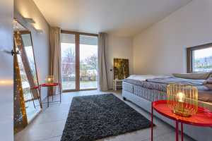 Perfekte Harmonie von Natur, Design und Komfort - Nachhaltige Luxus-Villa mit Hallengebäude – Miesbach (Kreis) – Vorschaubild 11