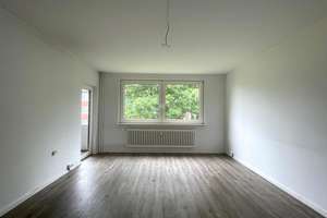 Beliebte Eigentumswohnung mit Loggia in Kiel-Projensdorf! – Charles-Roß-Ring 70, 24106 Wik, Kiel – Vorschaubild 7