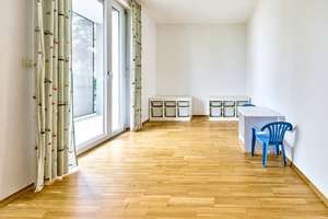 Tür auf. Direkt ins eigene Grün – SOFORT VERFÜGBARE 4-Zimmer-energieeffiziente Gartenwohnung! – Die vollständige Adresse der Immobilie erhältst du vom Anbieter., 86199 Göggingen-Ost, Augsburg – Vorschaubild 5