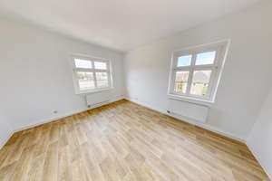 3-Raum-Altbauwohnung mit Tageslichtbad – Bessemerstr. 10, 9116 Schönau, Chemnitz – Vorschaubild 1