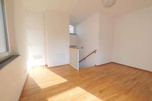 Außergewöhnliche Dachterrassenwohnung in Toplage in unmittelbarer Nähe zu Altstadt/HBF/Wöhrder Wiese – Reindelstrasse 20, 90402 Marienvorstadt, Nürnberg – Vorschaubild 6