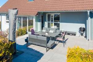Bindlacher Bestlage mit einzigartigem Fernblick: Stilvoll modernisiertes 2001er EFH mit ELW & Pool! – Die vollständige Adresse der Immobilie erhältst du vom Anbieter., 95463 Bindlach – Vorschaubild 15