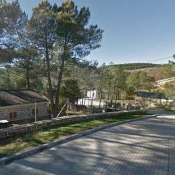 Haus in C. Pinos, Santa María de la Alameda, Madrid