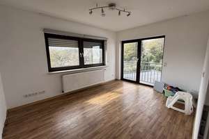 Viel Platz für Ihren Alltag: 4-Zimmer-Wohnung in Koblenz-Niederberg – Die vollständige Adresse der Immobilie erhältst du vom Anbieter., 56077 Niederberg, Koblenz – Vorschaubild 8