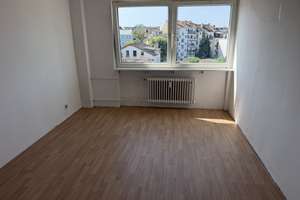 2-Zimmer-Wohnung mit Balkon und Tiefgaragenstellplatz in Offenbach – 63067 Kaiserlei, Offenbach am Main – Vorschaubild 2