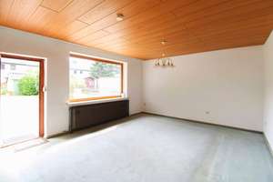 Charmantes Zuhause mit Potenzial- Reihenmittelhaus in Essen – Die vollständige Adresse der Immobilie erhältst du vom Anbieter., 45309 Schonnebeck, Essen – Vorschaubild 3