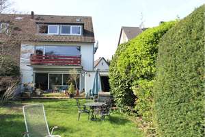## Schicke DHH mit 2 Wohneinheiten und 2 zusätzlichen Apartments im DG , Nähe Uni, Unikliniken ##