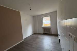 Attraktives 6 Familienhaus in ruhiger Lage – ideal für Kapitalanleger – Die vollständige Adresse der Immobilie erhältst du vom Anbieter., 57072 Siegen, Siegen – Vorschaubild 28