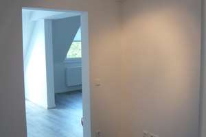 Wunderschöne Dachgeschoss-Wohnung inkl. EBK im Zooviertel! – Ahnfeldstr. 69, 40239 Düsseltal, Düsseldorf – Vorschaubild 5