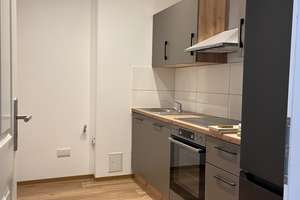 Erstbezug nach Sanierung 2er WG-geeignet, 3ZKB Zimmer – Adolfstr 05, 65183 Mitte, Wiesbaden – Vorschaubild 1