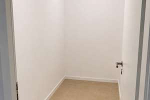 Lebendig wohnen in Neuhausen: 3-Zimmer-Wohnung mit Balkon