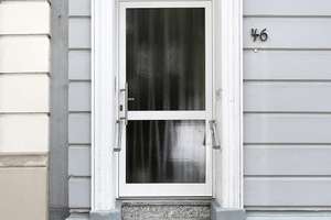 *** Stilvoll sanierte Wohnung in DG *** – Gronaustr. 46, 42285 Barmen, Wuppertal – Vorschaubild 2