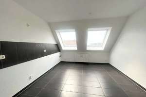 Traumhafte Dachgeschoss Wohnung mit Balkon und Stellplatz – Wiederitzscher Straße 22, 4155 Gohlis-Süd, Leipzig – Vorschaubild 12