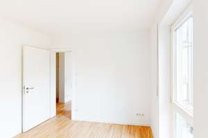 Traumhafte 4 Zimmer Familienwohnung mit Balkon – Lassallestraße 25, 99086 Johannesvorstadt, Erfurt – Vorschaubild 5