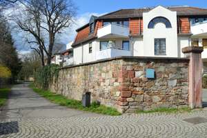 Wohnen wie im Urlaub, 2 Zimmer Wohnung am Schloßpark Wiesbaden-Biebrich -Exclusive Lage – Mosburgstraße 8 g, 65203 Biebrich, Wiesbaden – Vorschaubild 3