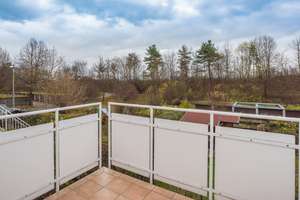 +++ renovierte DG-Maisonette - sep. Zugang - S-Blk. mit Blick ins Grüne - inkl. EBK & Kfz-Stpl. +++ – Mercatorweg 57, 70439 Stammheim-Süd, Stuttgart – Vorschaubild 10