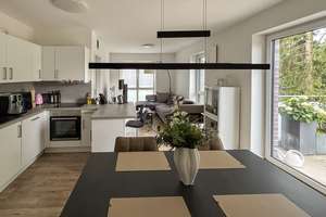 Moderne 2-Zimmer-Wohnung mit großzügiger Dachterrasse im ruhigen Hintergrundstück in Osternburg – Die vollständige Adresse der Immobilie erhältst du vom Anbieter., 26135 Osternburg, Oldenburg (Oldenburg) – Vorschaubild 3