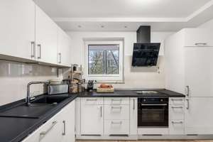 Attraktive 2-Zimmer-Wohnung mit Balkon, Aufzug & exklusiven Gemeinschaftseinrichtungen – Die vollständige Adresse der Immobilie erhältst du vom Anbieter., 28329 Gartenstadt Vahr, Bremen – Vorschaubild 2
