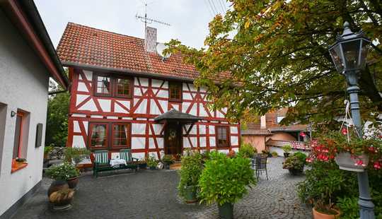 Bild von Hünstetten: Einmalige Gelegenheit – Anwesen mit vielfältigen Nutzungsmöglichkeiten in Görsroth!