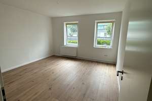 Moderne 2-Raum-Wohnung mit EBK in kernsaniertem Haus – ruhig & zentrumsnah – Ackerstr. 30, 39112 Sudenburg, Magdeburg – Vorschaubild 1