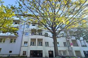 Großartig geschnittene Eigentumswohnung nahe Heidelberger Platz – Die vollständige Adresse der Immobilie erhältst du vom Anbieter., 10713 Wilmersdorf, Berlin – Vorschaubild 7