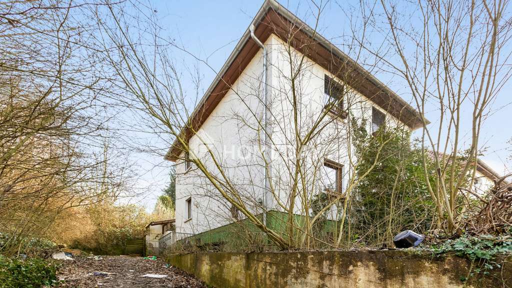 Immobilie in Gondelsheim - Großzügiges Grundstück in Gondelsheim mit Bestandshaus und viel Entwicklungsspielraum - Bild 0