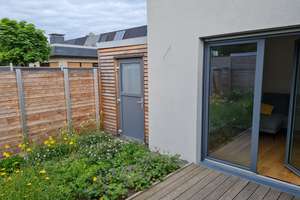 Geräumiges 4-Zimmer-Haus mit Stellplatz und Wallbox in Hannover-Heideviertel – Die vollständige Adresse der Immobilie erhältst du vom Anbieter., 30625 Heideviertel, Hannover – Vorschaubild 1