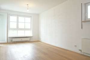 Helle 2-Zimmer Terrassenwohnung in München Laim – Elsenheimerstraße 60, 80687 Friedenheim, München – Vorschaubild 1