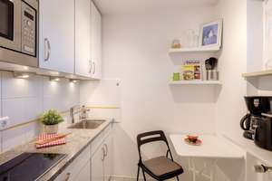 Ideal geschn. Ap. mit Südterrasse nahe der Wiesn, Harras (S-/U-Bahn) und Westpark – Die vollständige Adresse der Immobilie erhältst du vom Anbieter., 81373 Land in Sonne, München – Vorschaubild 4