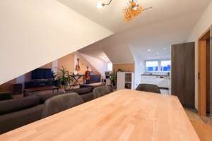 Großzügig geschnittene 3,5-Zimmer-DG-Wohnung – Wohnen und Arbeiten unter einem Dach – Die vollständige Adresse der Immobilie erhältst du vom Anbieter., 68305 Waldhof, Mannheim – Vorschaubild 9