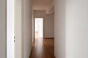 ELVIRA, Schwabing: 
Charmanter 3-Zimmer-Altbau in Bestlage mit großer Küche und viel Potenzial – Die vollständige Adresse der Immobilie erhältst du vom Anbieter., 80796 Neuschwabing, München – Vorschaubild 7