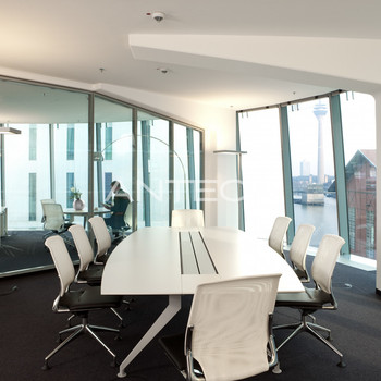 Freie Flächen im SIGN! | High End Büroflächen | Wasserblick im MedienHafen