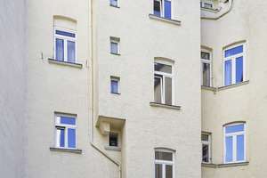 VERKAUFT *Paul & Partner* ZENTRAL GELEGENES MEHRFAMILIENHAUS IN WIESBADEN! SANIERUNGSBEDÜRFTIG! – Die vollständige Adresse der Immobilie erhältst du vom Anbieter., 65185 Mitte, Wiesbaden – Vorschaubild 6